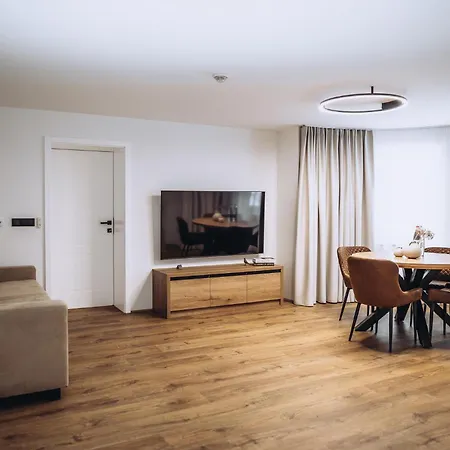 Orli Apartment